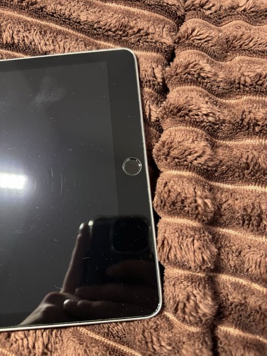 iPad 10.2+Pencil (9 покоління) 64GB — в ідеальному стані