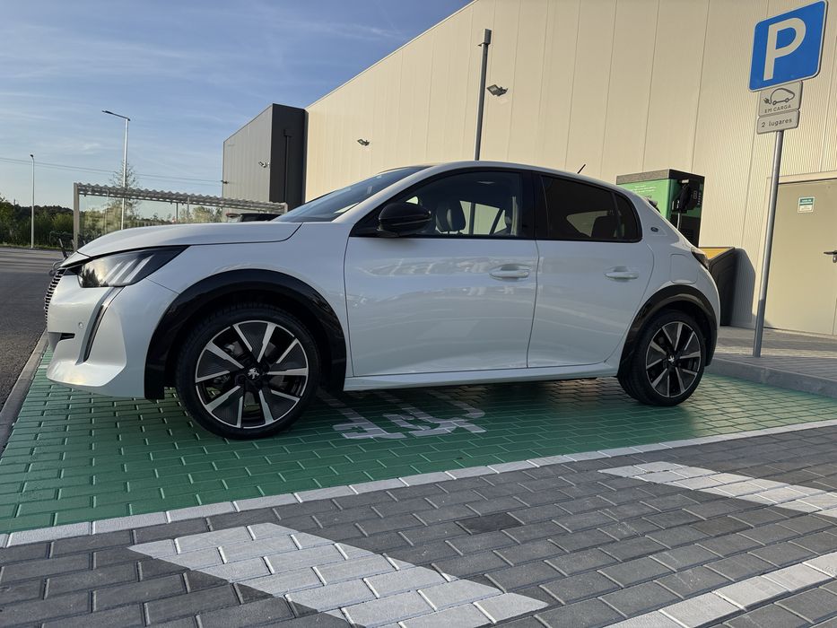 Aluguel- Viseu Carro elétrico uber aluga-se