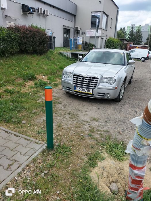 Chrysler 300C  278km