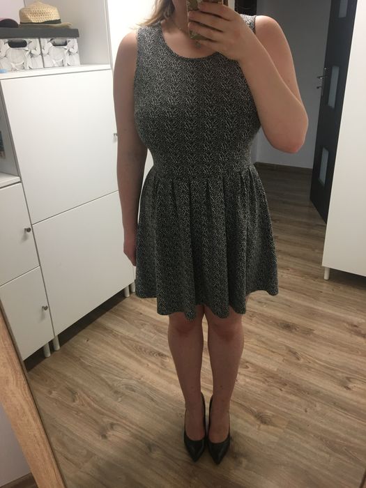 Czarno-biała sukienka