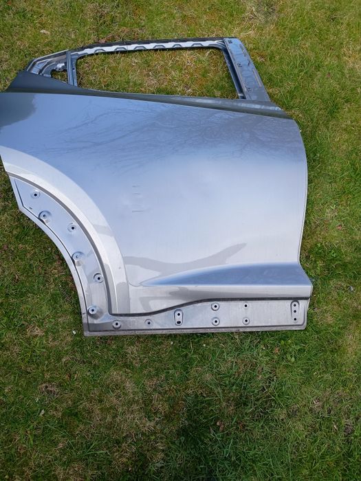 Drzwi prawe tył Nissan Juke F16 rok produkcji 2020r