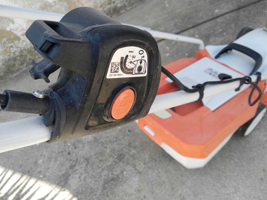 Corta-Relva elétrico STHIL (pouco uso)Novo preço