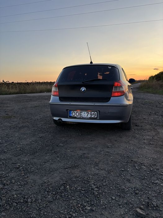 Продам bmw 1 e87