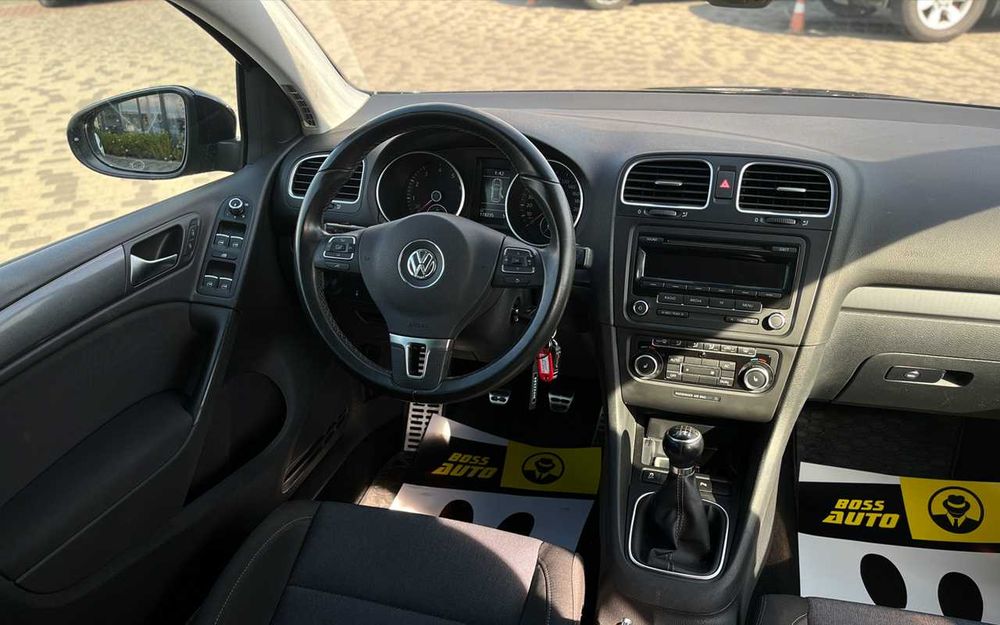 Volkswagen Golf 2011