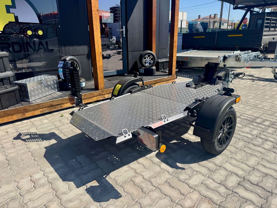 Atrelado Lorries MT-1 Novo