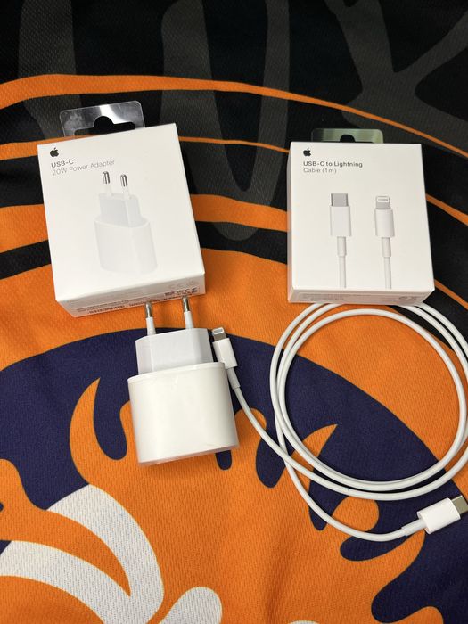 Оригінальна Зарядка до iPhone, Айфон, Блок USB-C 20W, ОЕМ + Кабель
