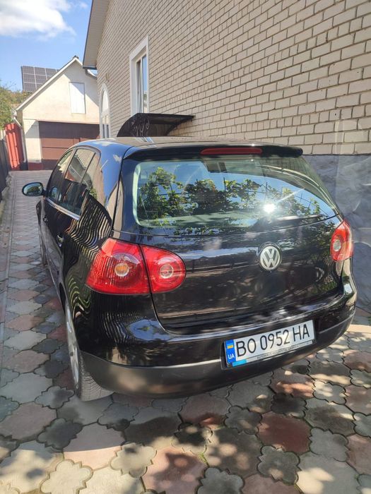 Продам Volkswagen golf 5