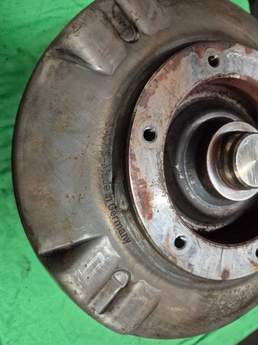 Zmiennik momentu sprzęgło hydrokinetyczne Cat 428 432 C D E uszkodzone