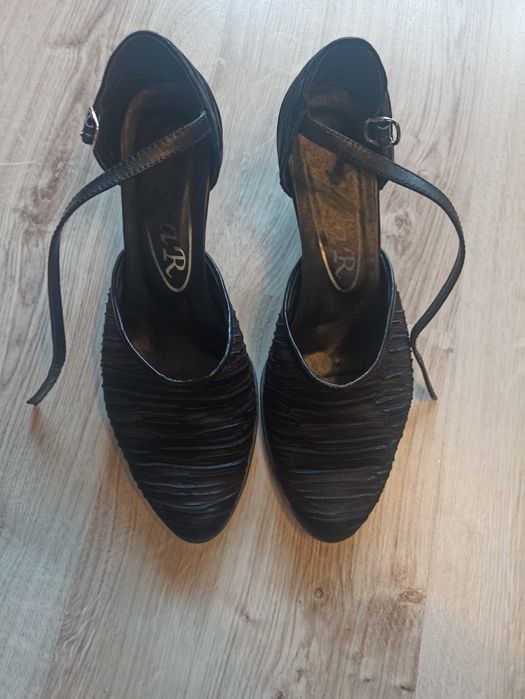 Buty damskie, szpilki, czółenka