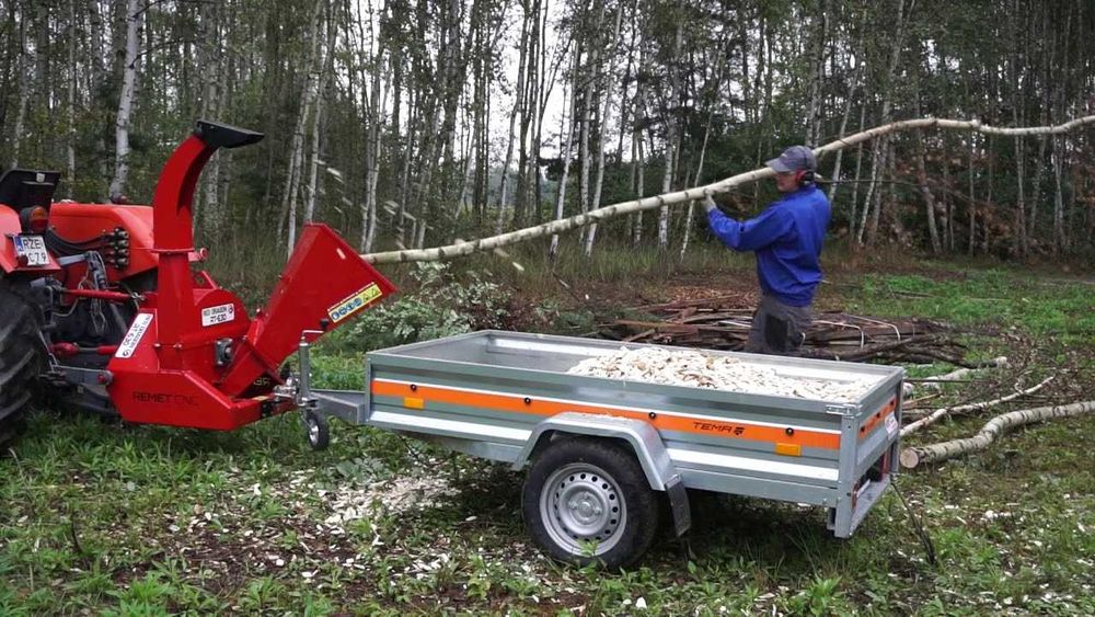 Спил деревьев корчевание пней Измельчение уборка участка вывоз веток