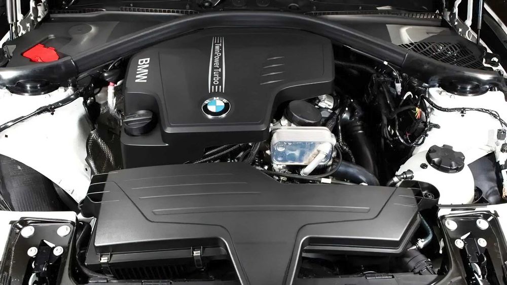 BMW 3 Series 320i      2015