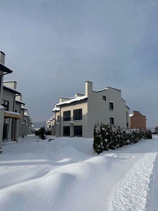 Продаж котеджів у Малехові