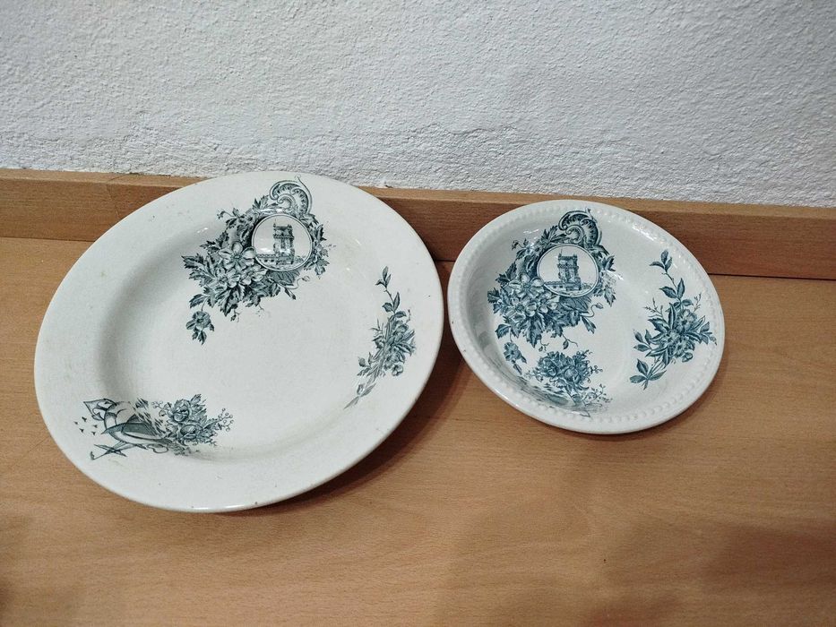 Pratos decorativos - Antiguidades / Velharias