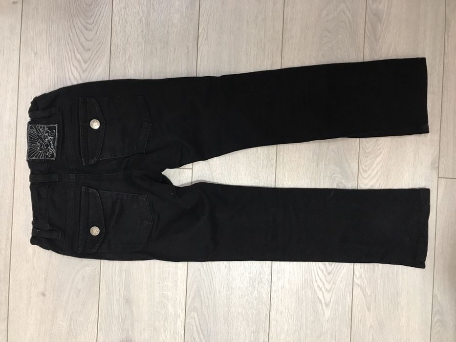 Джинсы черные, на затяжках, р.120