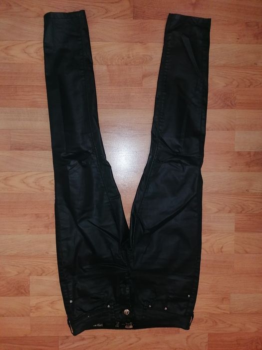 Spodnie woskowane Bereshka super skinny róż. 36czarne