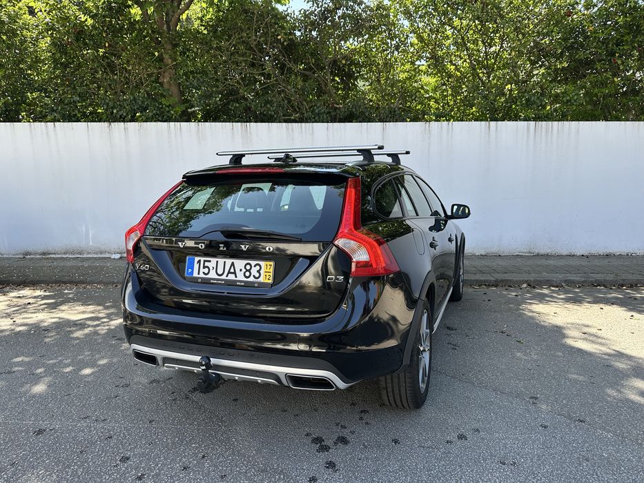 Volvo v60 cross country