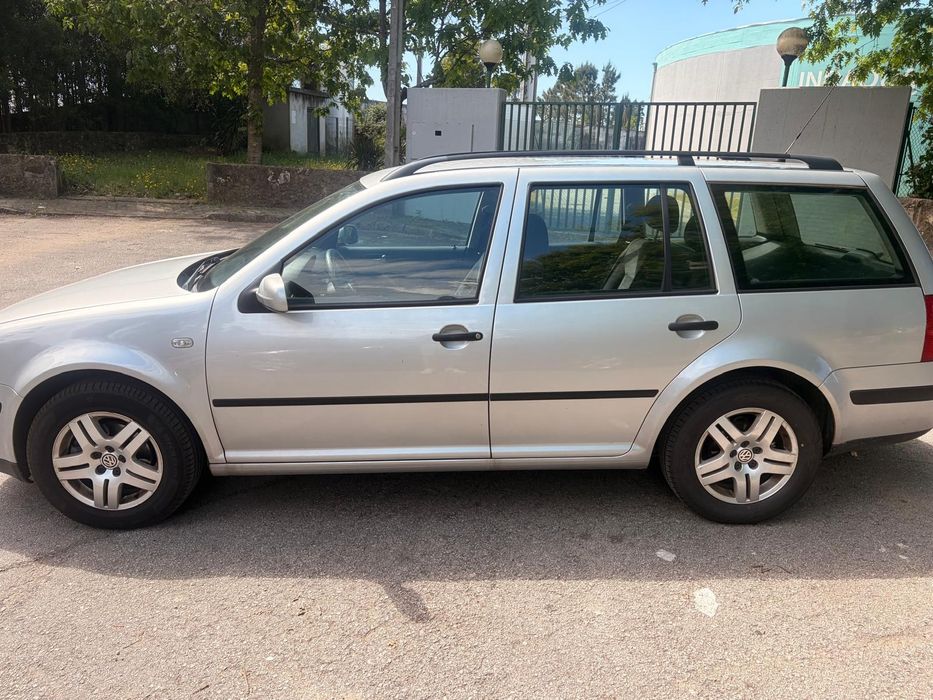 VW Golf 4 Variant Comfortline 1.9 TDI 100cv | 2001 | 290.000 km | Prata