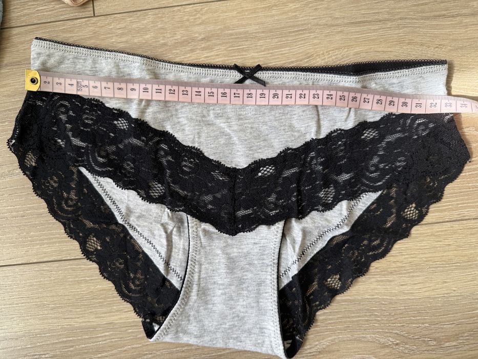 Zestaw majtek damskich