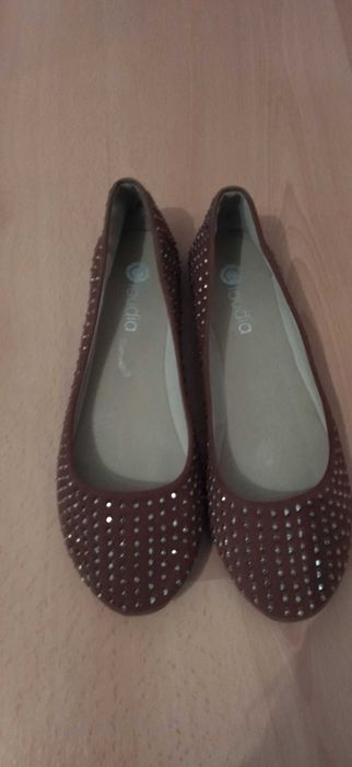 Baixa de preço - Sabrinas com pedras brilhantes-bx preço