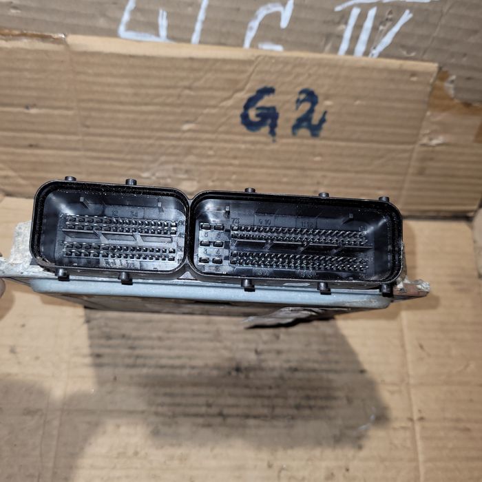 Komputer sterownik silnika vw passat b7 1.6TDI 2013r DSG