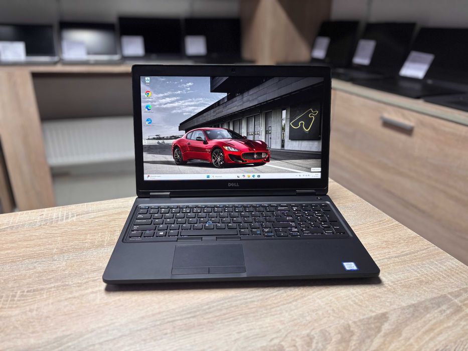 Laptop Dell Precision 3520 - i7-7700HQ, 16GB ram, NVIDIA, SSD