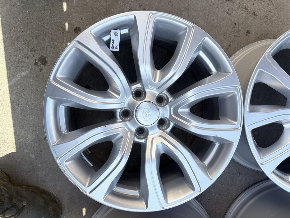 Land Rover Discovery Sport Evoque Felgi Aluminiowe 8jx18 ET45 5x108