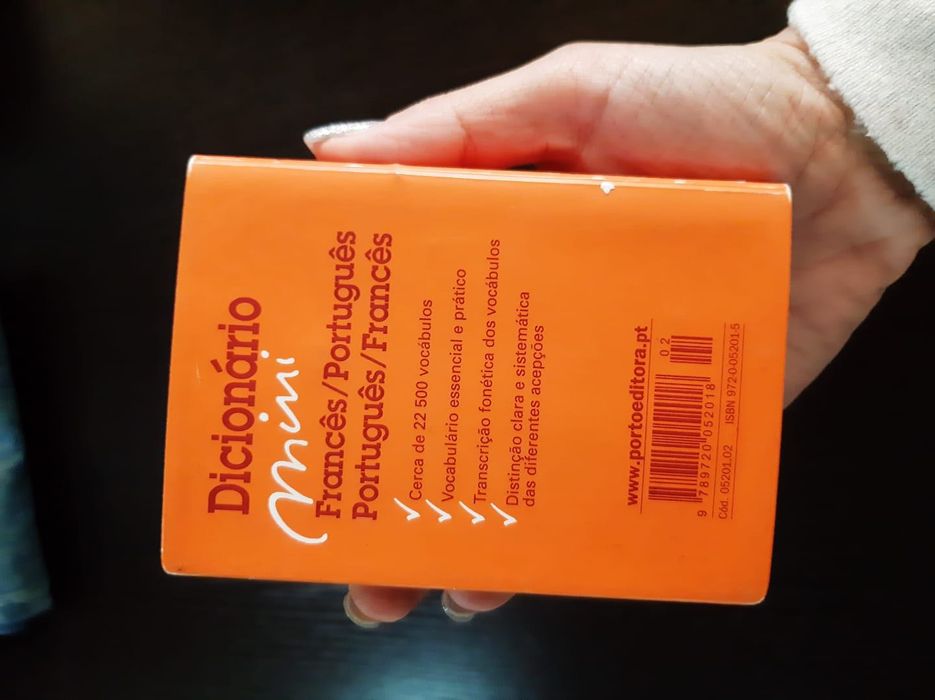 Dicionário de Francês-Português e Português-Francês (tamanho mini)
