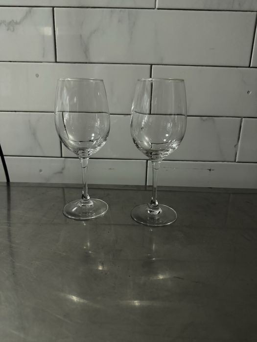 Бокали стакани посуд скло