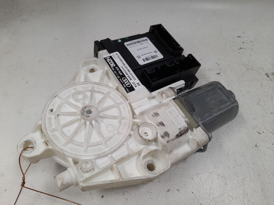 Motor vidro frente direito AUDI A3 (8P1)