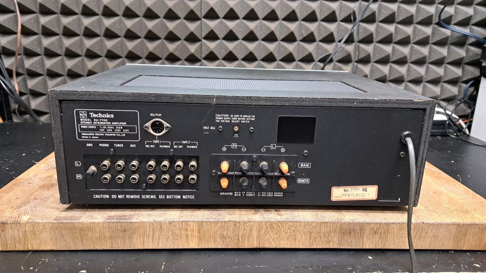 Wzmacniacz Technics SU-7700