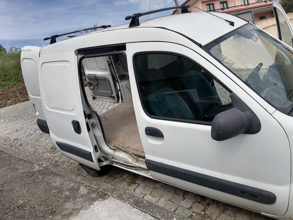 Renault Kangoo 1.5DCI com junta da cabeça queimada