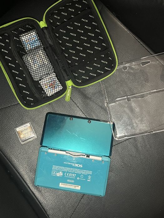 nintendo 3ds (DESBLOQUEADA)