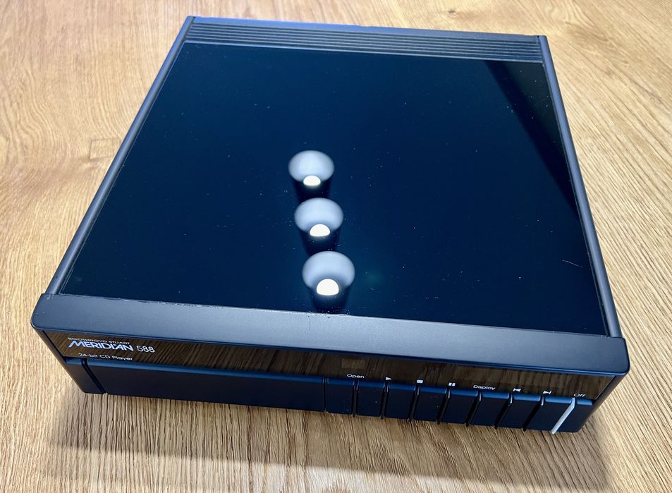 CD проигрыватель Meridian 588
