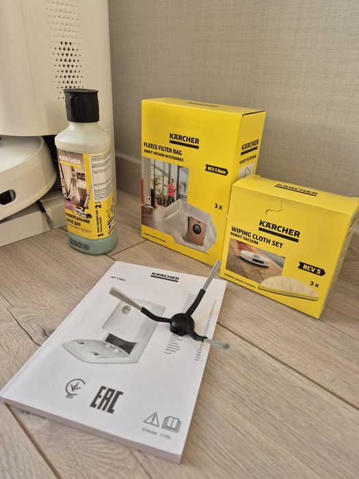 Продам робот - пилосос Karcher RCV 5 base