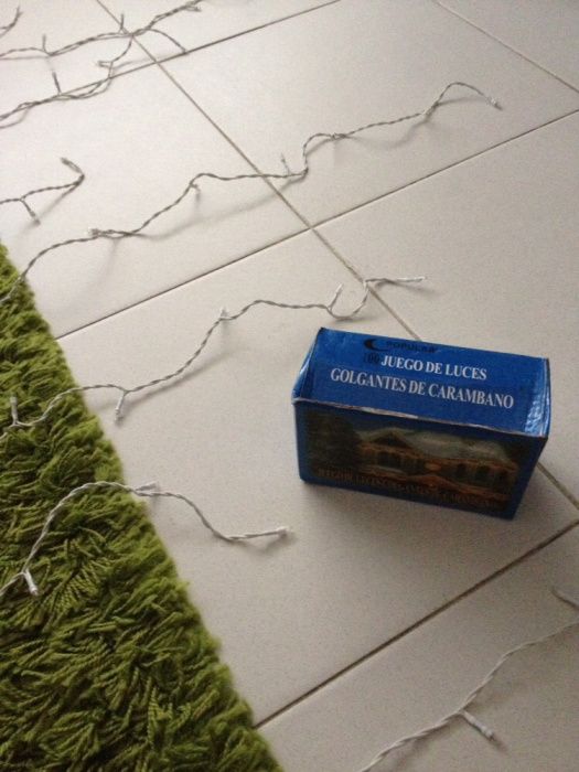 1 White String Light with 100 LED Bulbs and Curtain Style – New64564005493763122