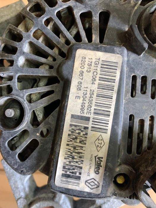 Dacia duster alternator TG11C064 sprawny z demontażu stan bardzo dobry 8200667608E