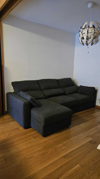 Sofá-cama de 3 lugares com chaise longue