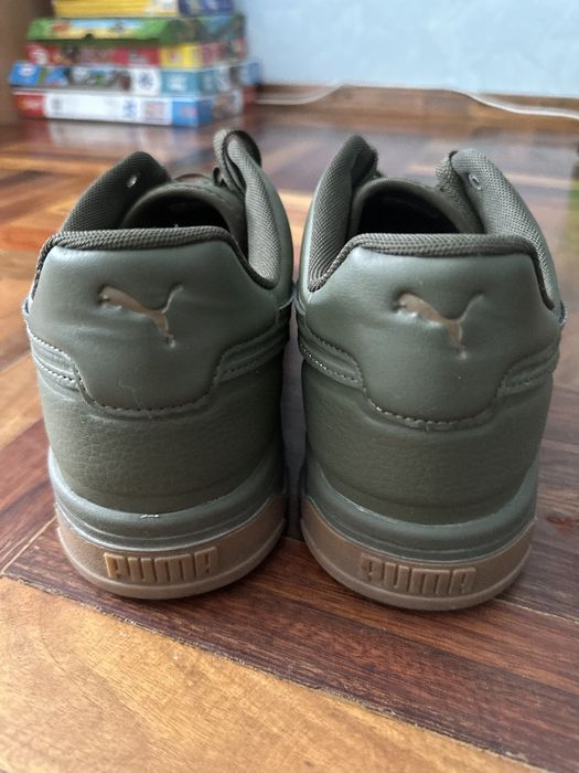 Продам кросівки puma