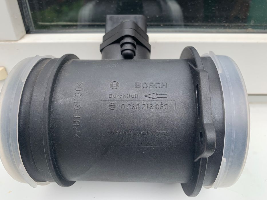 0280218069 Bosch (НОВИЙ) датчик массового расхода воздуха