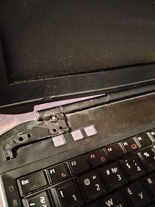 Laptop Dell LATITUDE E 5530