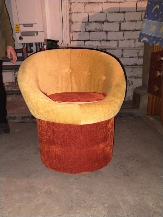 Fotel brązowo bezowy