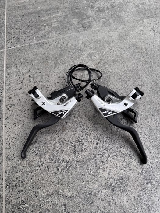 Klamkomanetki Shimano Deore XT plus manetki SLX mechaniczne