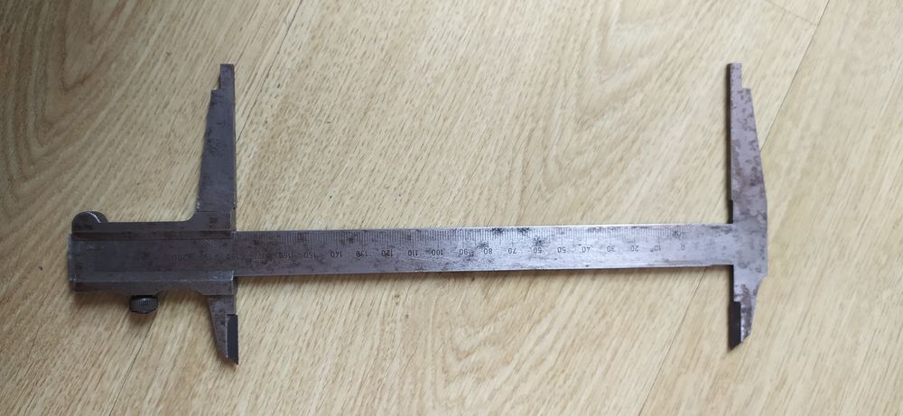 Suwmiarka zakres 200 mm