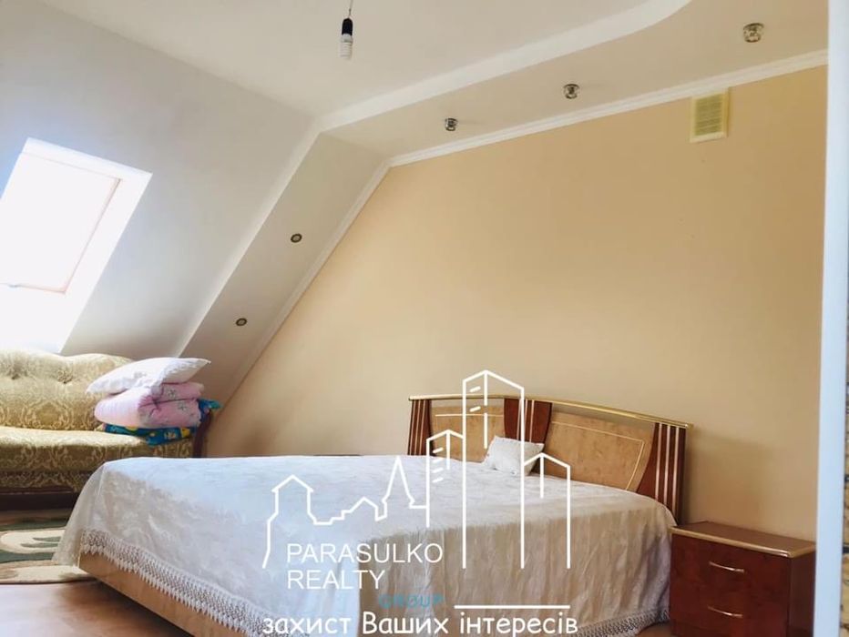 Продам просторий будинок!