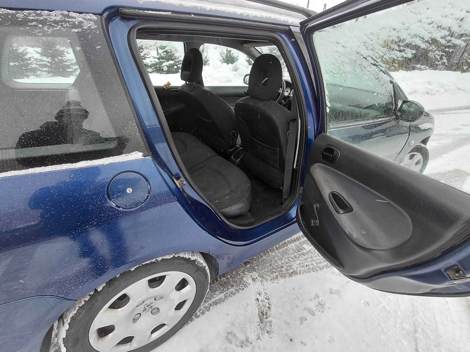 Jedyny w PL 206 z 1.6HDI climatronic PT na rok! Rej PL