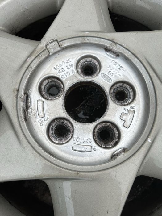 Продам легко сплавні оригінальні диски з форд таурус R16