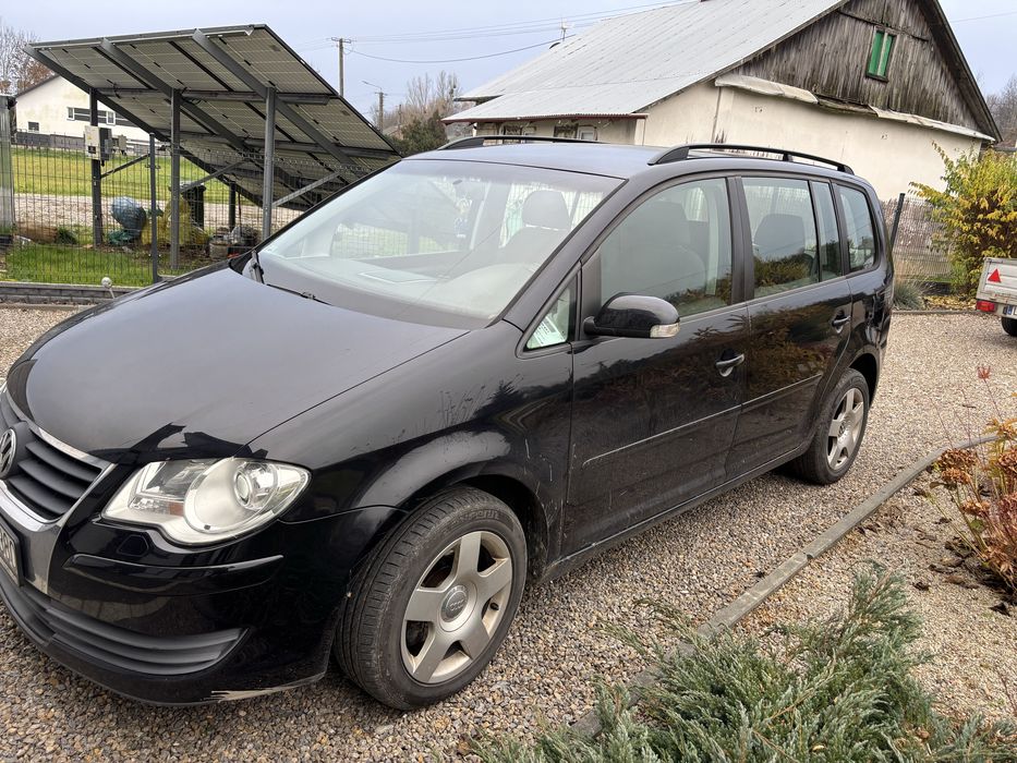 Witam sprzedam samochod Volkswagen Touran