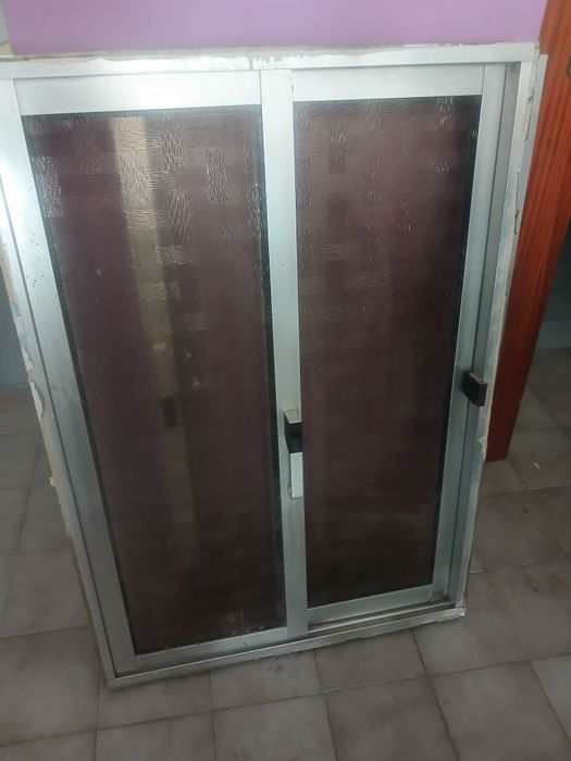 Janela aluminio cinza 70×1,00