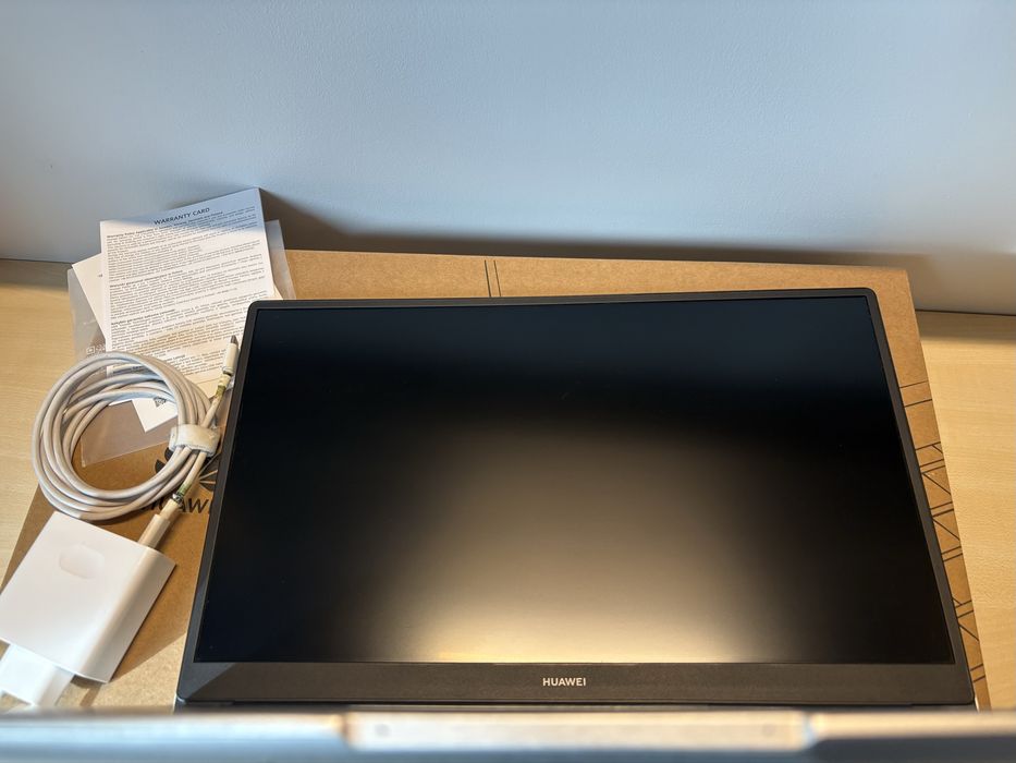 Huawei matebook d15 512gb i5-1135G7 16gb iris Xe Windows 11