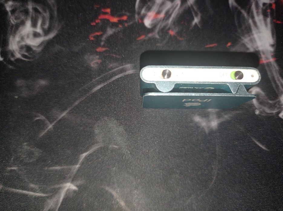 iPod Shuffle gen 2  1Gb